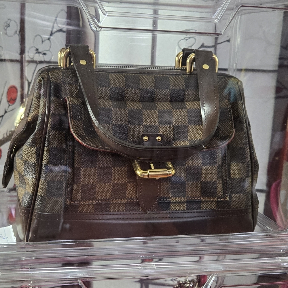 Louis Vuitton Brown KIGHTBRIDGE TOP HANDLE. This Was Pre-loved.